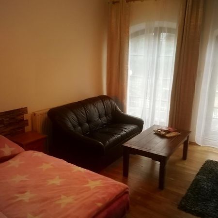 Villa Barrandov Pokoj 3 Прага Екстериор снимка